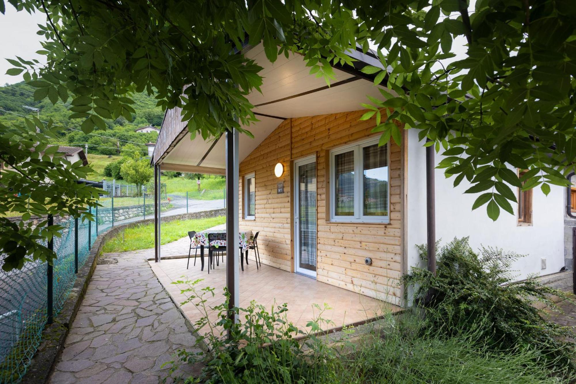 Camping Camplani Zone 外观 照片